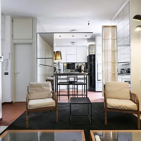 Apartment Elegant Corso Venezia Terrace Apt *